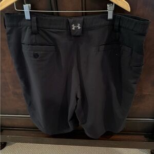 Mens Under Armour Sport Dress Shorts.  Dark Navy and in perfect condition.